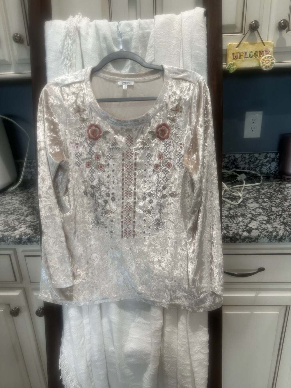 Jodifl Crushed Velvet Embroidered Long Sleeve Top Cream Size S